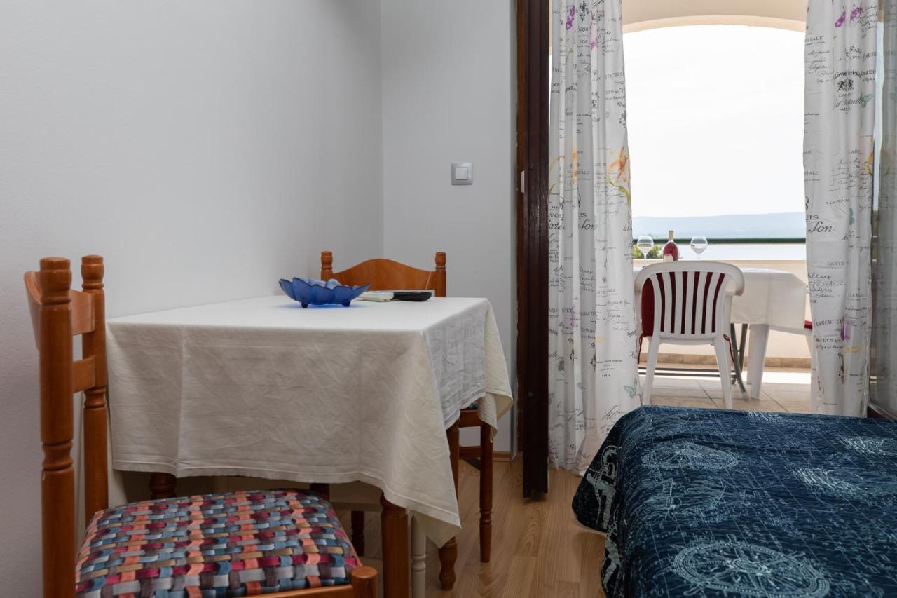 Apartments By The Sea Medici, Omis - 1046 麦米科 外观 照片