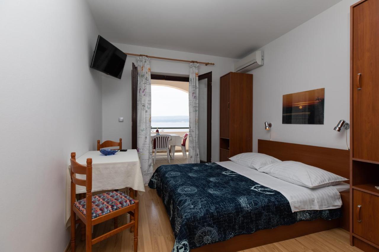 Apartments By The Sea Medici, Omis - 1046 麦米科 外观 照片